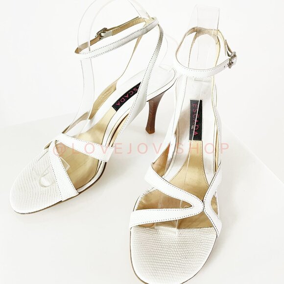 Feminine | Vintage Escada Kitten Heel Sandals | White Croc Embossed Leather - Picture 3 of 11